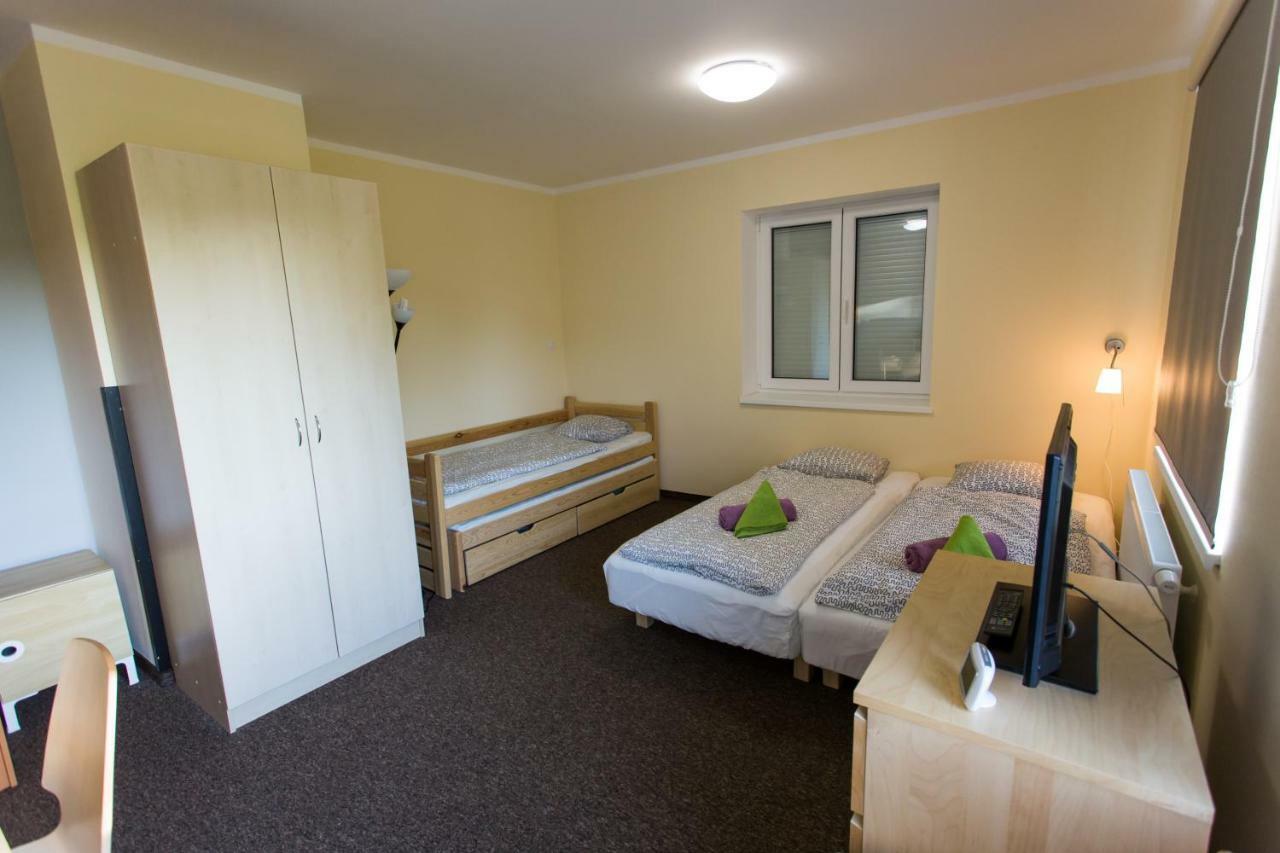 Ferienhaus Iva - Klinovec Aparthotel Loučná pod Klínovcem Exteriör bild